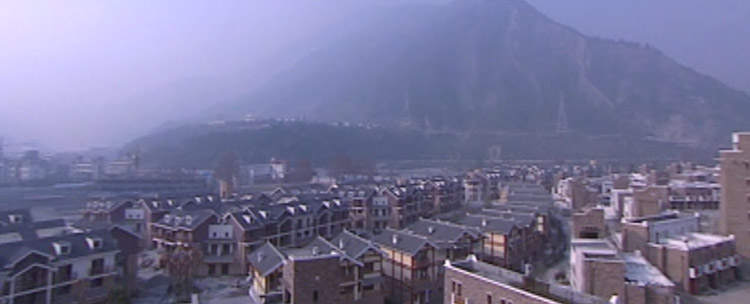 北京云南昆明汶川大地震视频
